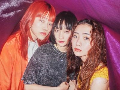 Chilli Beans.、全国ツアー「Chilli Beans. TOUR 2023」の開催が決定。また、2月1日(水)リリースの3rdEP「mixtape」より「1st Oneman Live Chilli Beans. Room」のダイジェストが公開。