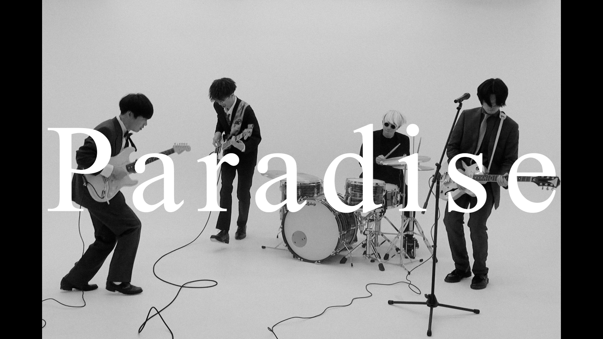 「Paradise」(Official Lyric Video)公開！