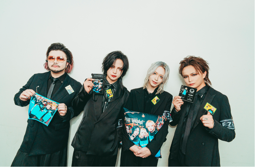 DEZERT×ヴィレッジヴァンガード<br>幕張メッセ公演との連動企画とヴィレッジヴァンガードコラボグッズの店舗での発売決定！