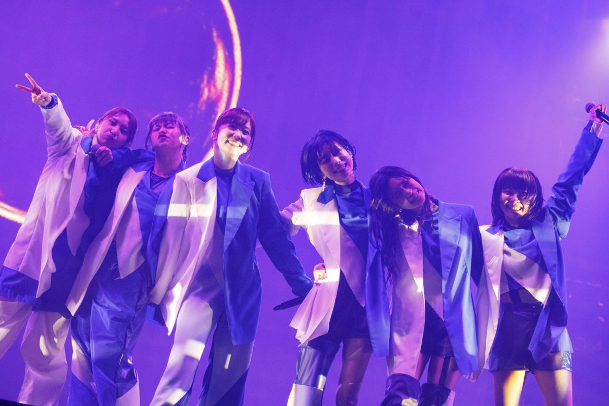 衣装&パネル展開催】LIVE Blu-ray/DVD「ExWHYZ LIVE at BUDOKAN