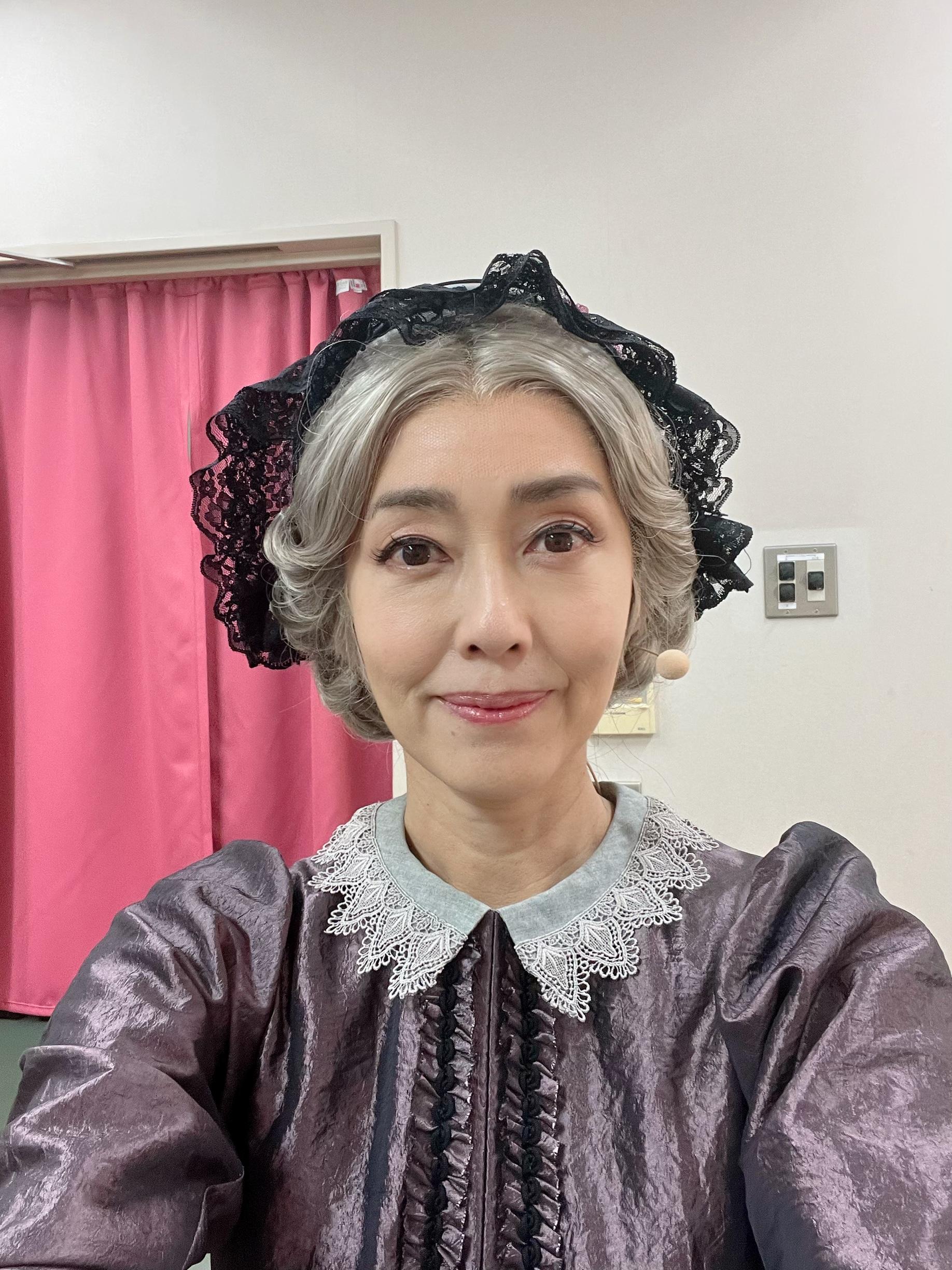 楽屋から失礼します